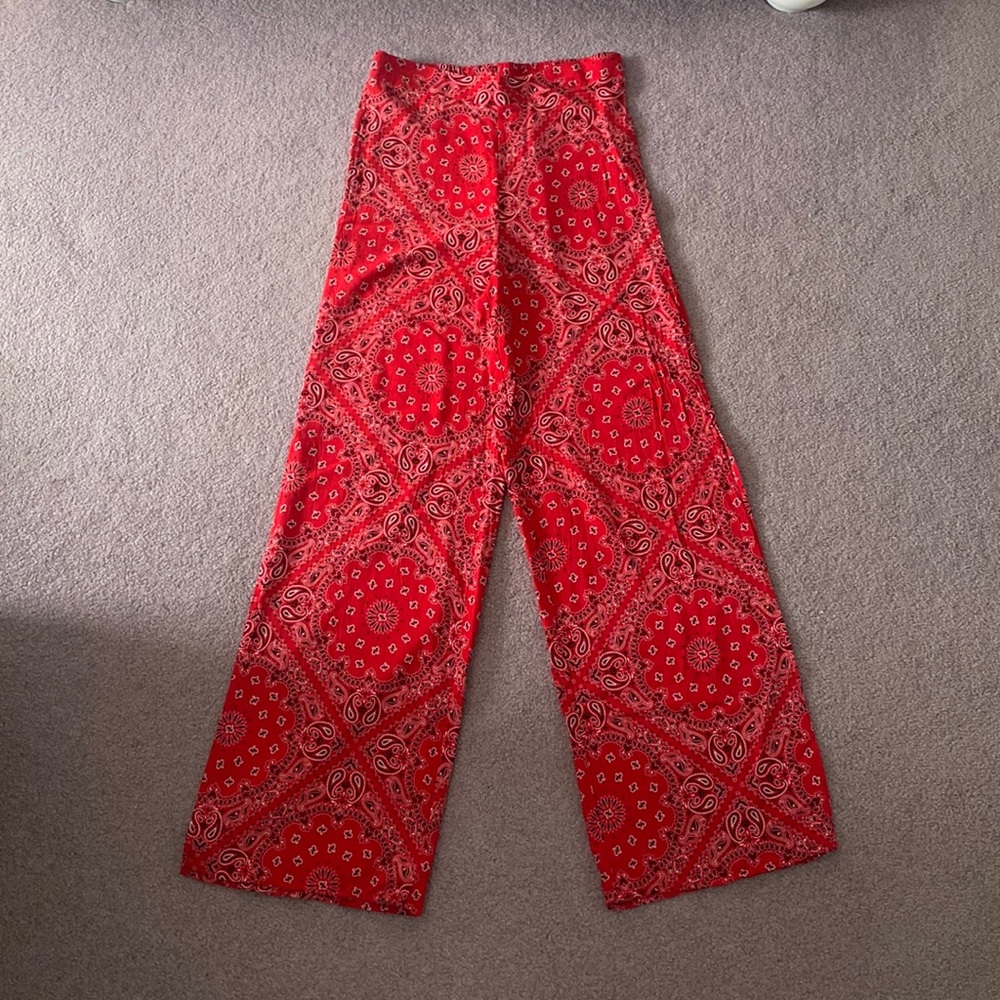 Forever 21 Printed Pants - S